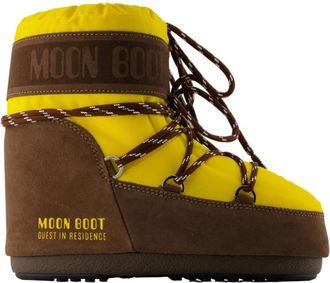 Moon Boot Icon Lage Enkelboots - Dames - Winterlaarzen - Geel - 36 EU - Leer - Schoenen