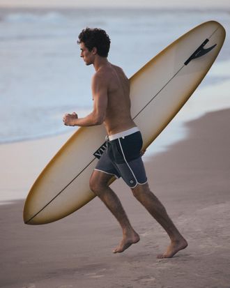 Vuori Clothing Cruise Boardshort 7 | Deep Sea Colorblock | 34