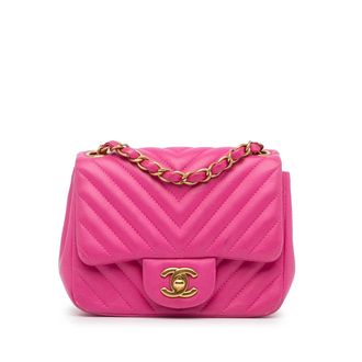 Chanel Chevron Flap Bag Ketting