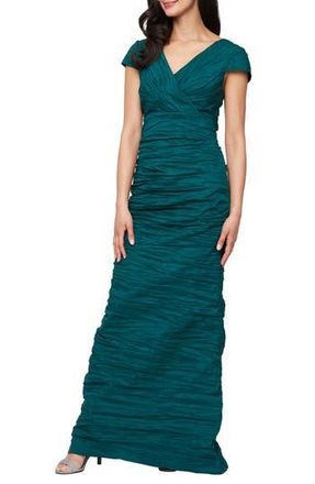 Alex Evenings Crinkle Stretch Taffeta Mermaid Gown in Emerald Green at Nordstrom Rack, Size 14