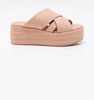 Free People Womens Wanderbay Flatform Sandal In Dusty Rose