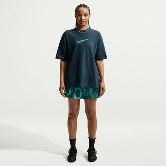 Nike Womens Naomi Osaka Mid-Rise 3 Shorts in Green | IF0538-335