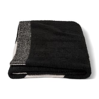 Nike Cozy Blanket in Black | N1014950-022