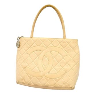 Chanel Beige Leather Tote Bag (Pre-Owned)