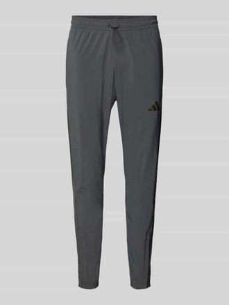 adidas Regular Fit Jogpants mit elastischem Bund Modell TIRO in Anthrazit, Gr&ouml;&szlig;e XXL
