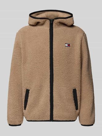 Tommy Jeans Regular Fit Webpelzjacke mit Kapuze in Beige, Gr&ouml;&szlig;e XS