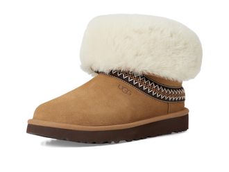 UGG Womens Classic Short Crescent Classic Boot, Chestnut, UK 10