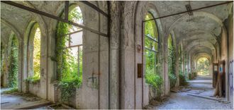 Schubiger M&ouml;bel Digitaldruck auf Acrylglas Lost Place Geteilter Flur