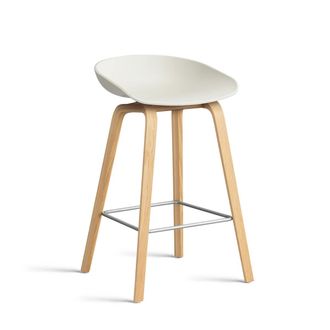 HAY About A Stool AAS 32 H 65 cm, Eiche lackiert / Edelstahl / melange cream 2.0 (Kunststoffgleiter)