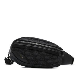 Dior Pre-owned Belt Bags, female, Black, Size: ONE SIZE Pre-owned Oblique Scarab Sling