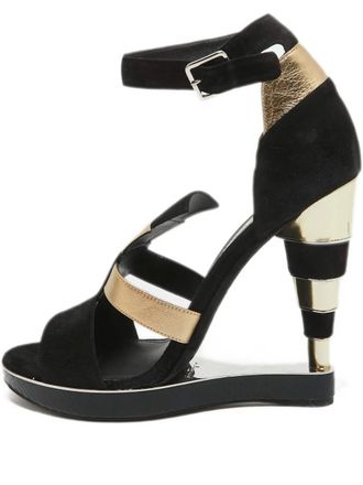 Ferragamo 130 mm Lexus sandalen met plateauzool en vlak - Zwart