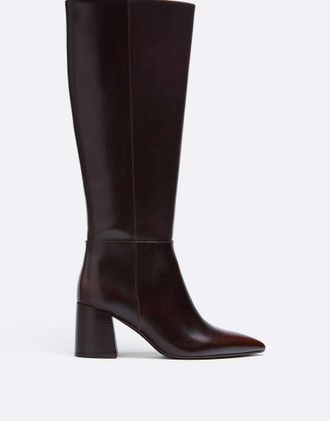 Stradivarius stivali alti marroni con tacco largo nero-Marrone