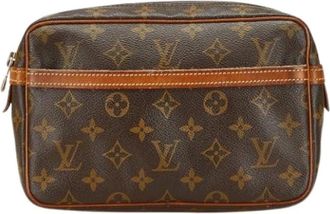 Louis Vuitton Pre-owned Clutches, female, Brown, Size: ONE SIZE Pre-owned Plastic Clutch
