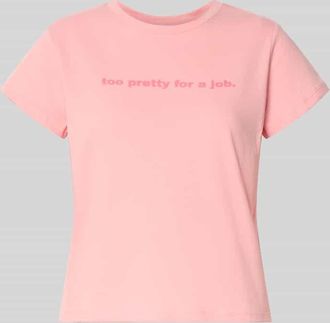 Review T-Shirt mit Statement-Print und Rundhalsausschnitt in Rosa, Gr&ouml;&szlig;e XS