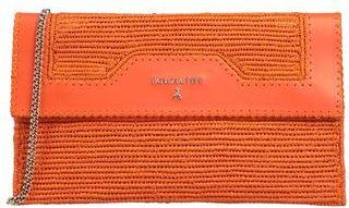 Patrizia Pepe BOLSOS - Bolsos de mano en YOOX.COM