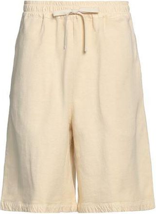 Jil Sander BOTTOMWEAR - Shorts & Bermuda Shorts sur YOOX.COM