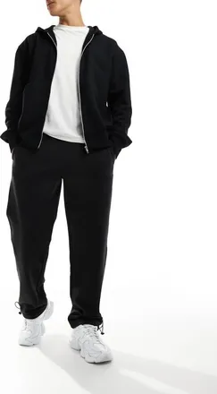 The North Face Axys cuffed sweatpants in black