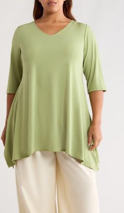 Vikki Vi Handkerchief Hem Tunic Top in Pistachio at Nordstrom, Size 3 X