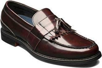 Nunn Bush Keaton Kiltie Fringe Tassel Loafer in Polished Burgundy at Nordstrom Rack, Size 10.5