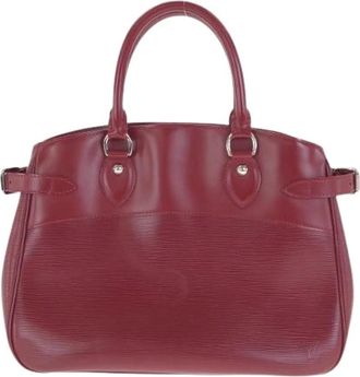 Louis Vuitton Pre-owned Handbags, female, Red, Size: ONE SIZE Pre-owned Passy PM Epi Leather Tote Bag