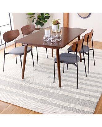 Safavieh Natura Wool Rug