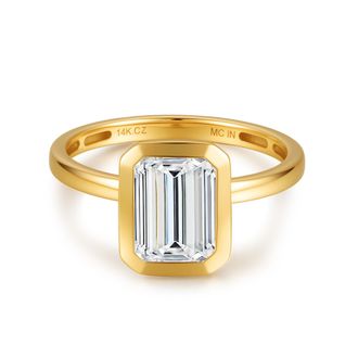 MAX + STONE Solid 10K Gold 4 Carat Emerald Cut Bezel 9X7MM Cubic Zirconia Engagement Ring