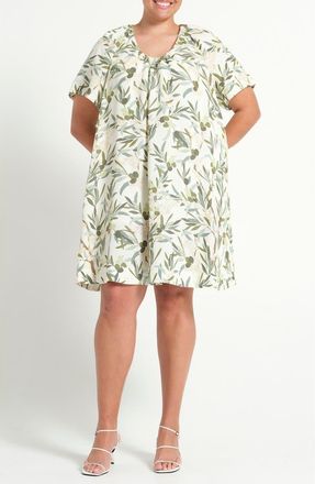 Estelle Oliviana Leaf Print Shift Dress in Olea at Nordstrom, Size 16W
