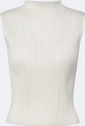 Pleats Please Issey Miyake Top Monthly Colors: August plisado