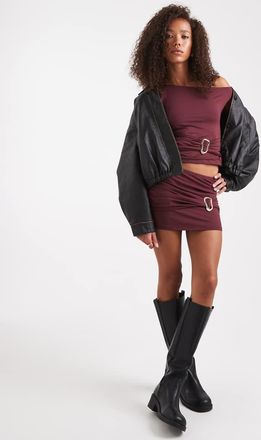 Edikted Kenia - Minigonna bordeaux con anello astratto in coordinato-Rosso