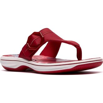 Clarks Breeze Cove Flip Flop in Cherry at Nordstrom Rack, Size 5