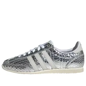 adidas (WMNS) adidas Japan Silver Metallic Cloud White KH9017