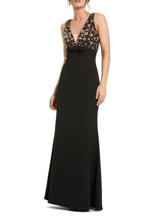 Mac Duggal Petite Crepe Sleeveless Beaded V Neck Gown With Bow in Black at Nordstrom, Size 6P