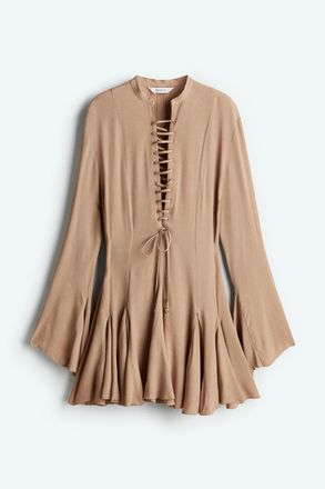 H&M Ausgestelltes Kleid mit Schn&uuml;rdetail - Beige
