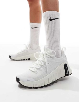 Nike Free Metcon 6 - Sneakers bianche e glitterate-Bianco