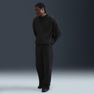 Nike Mens Tech Fleece Loose-Fit Open Hem Pants in Black | HV6541-010