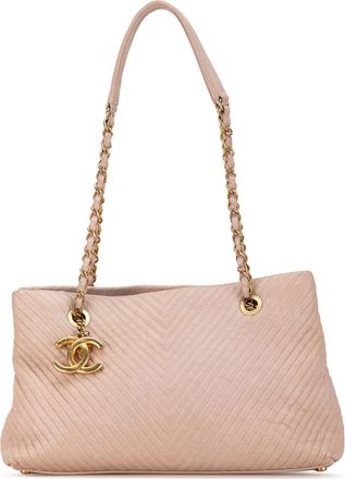 Chanel Pre-owned Womens Chevron Stitch Tote Cc Charm - Peach Leather - One Size