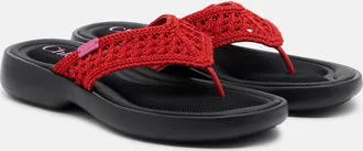 Chlo&eacute; Poolette crochet thong sandals
