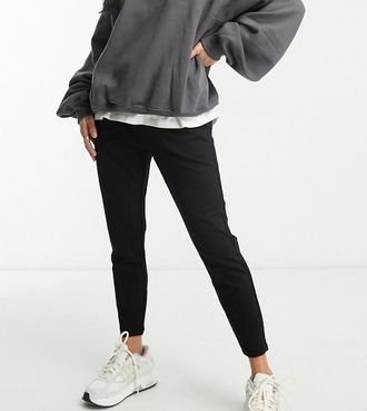 Vero Moda Petite tie waist tapered sweatpants in black