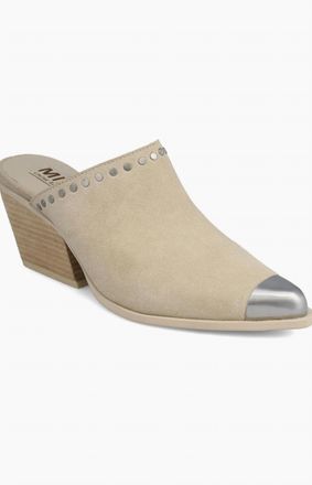 Mia Womens Dixi Heeled Mule In Sand