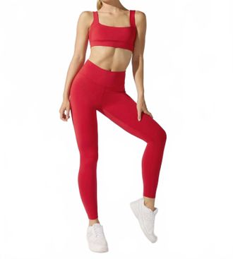 Heroine Sport Vital High-Performance Legging In Poppy Red
