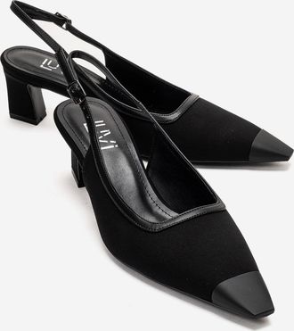 Prologue Hilda Blokhak Pump