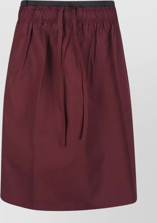 Prada poplin skirt featuring back and front pockets