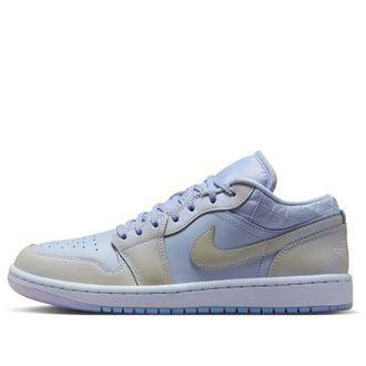 Nike Jordan (WMNS) Air Jordan 1 Low Pearlized IM5129-010