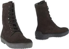 Tod's FOOTWEAR - Ankle boots sur YOOX.COM