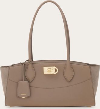 Ferragamo Donna New Ferragamo Studio soft bag East West (M) Beige