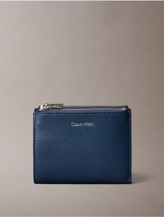 Calvin Klein Womens Foil Logo Double Zip Card Case - Navy