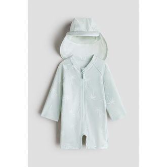 H&M Upf 50 Sun Protection Set in Light Turquoise/palm Trees at Nordstrom, Size 9-12M