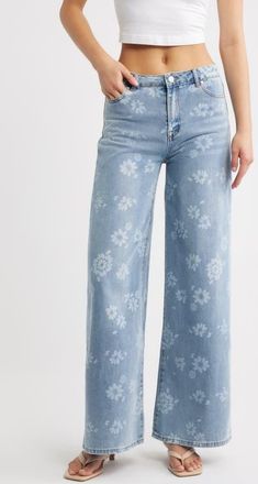 Tractr Floral Print Wide Leg Jeans in Light Indigo at Nordstrom, Size 25