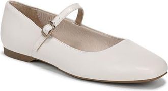 Life Stride Beloved Mary Jane Flat in Cream at Nordstrom, Size 9.5
