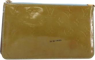 Louis Vuitton Pre-owned Clutches, female, Green, Size: ONE SIZE Pre-owned Leather Pouch